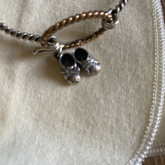 Silver Twisted Bracelet with Shoe Charms - Picture 3 of 14